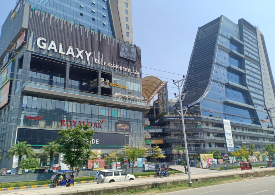 Commercial_Property_Noidas
